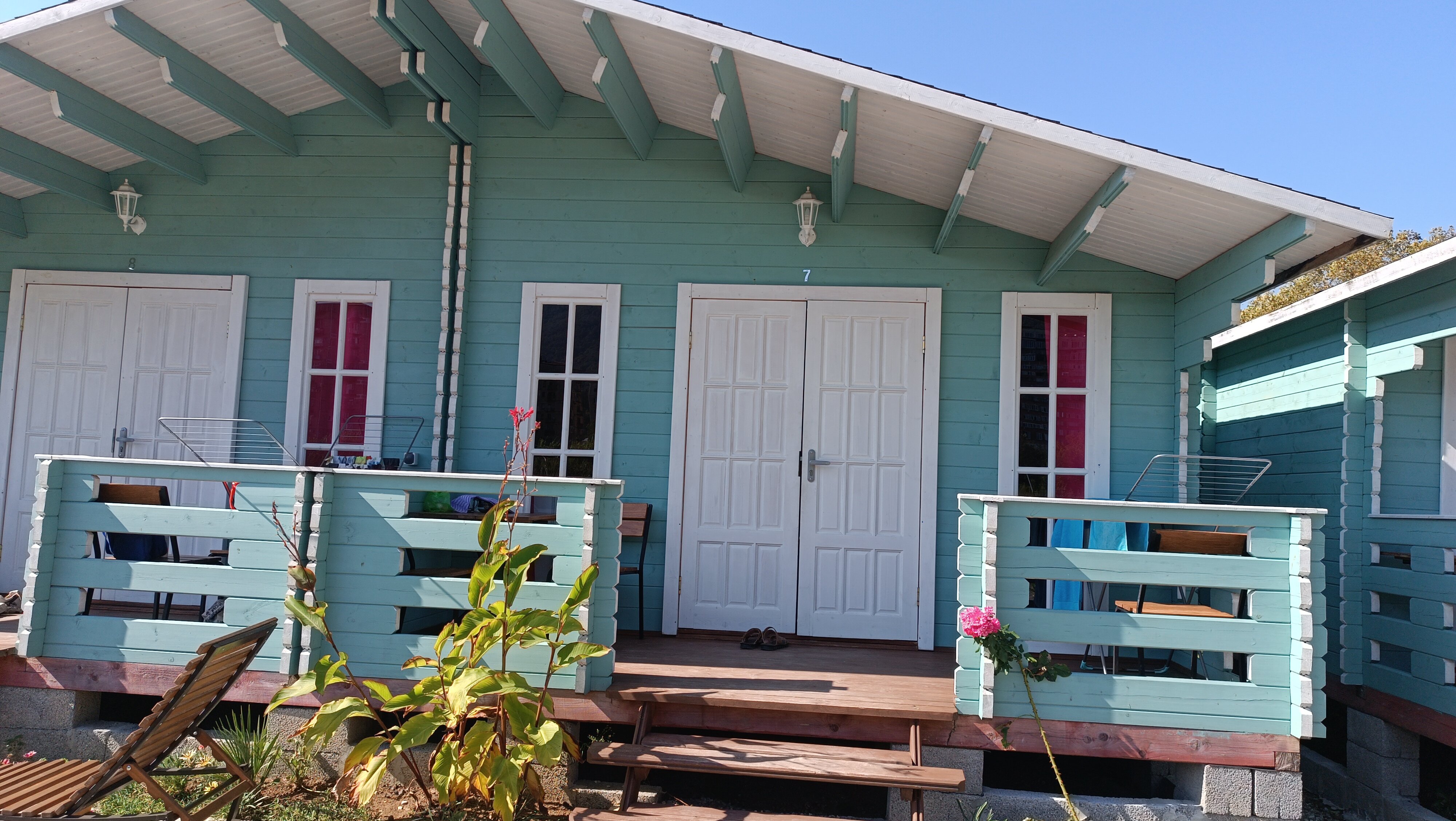 Фото Лазурный