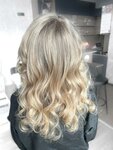 Iriska Colorist (ул. Тбел Абусеридзе, 5), салон красоты в Батуми