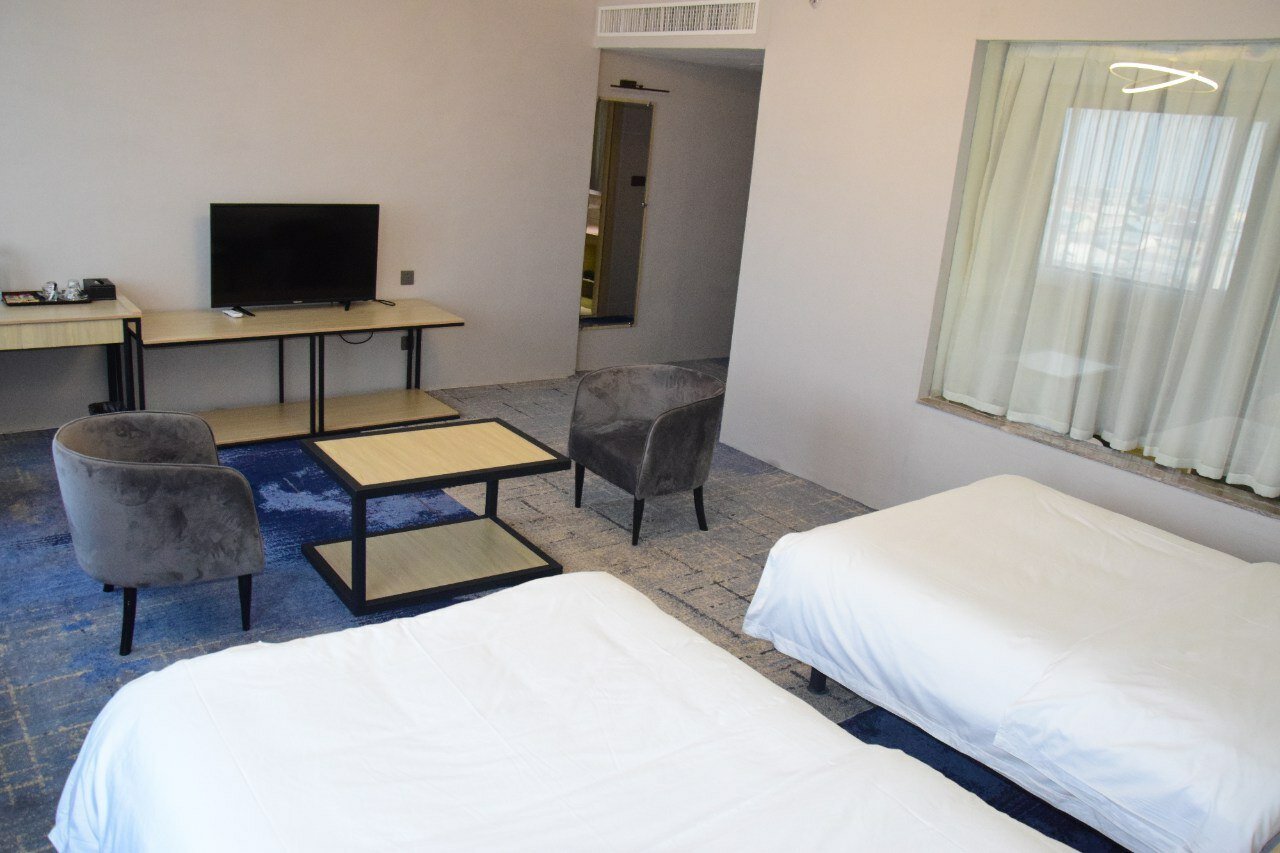 Фото Andijan International Hotel