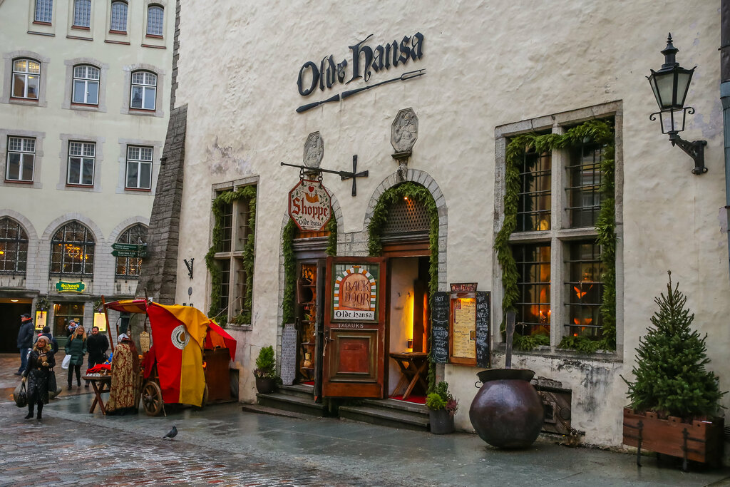 Ресторан Ресторан средневековой кухни Olde Hansa, Таллин, фото