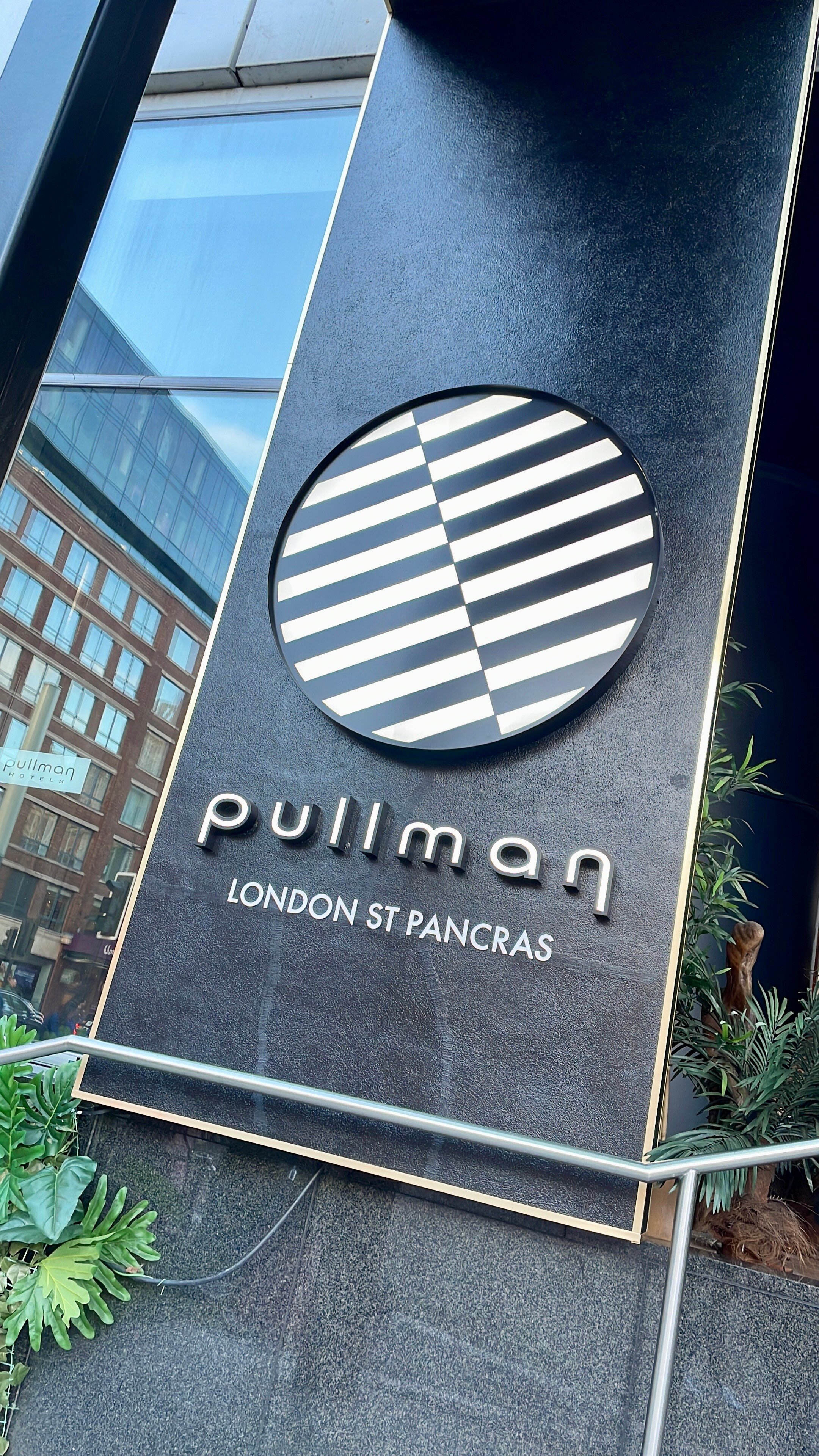 Фото Pullman London St Pancras