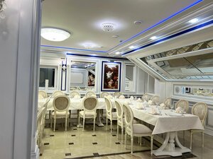 Panorama Love (ulitsa Barskiye prudy, 11), restaurant