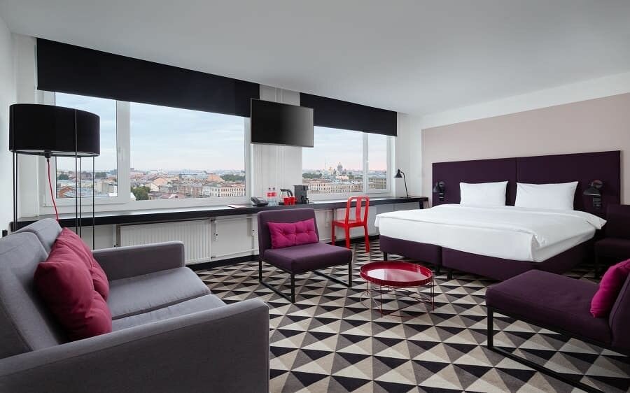 Фото отеля 1