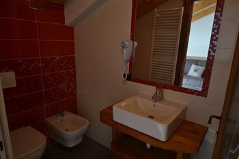 Фото Rifugio Lo Scoiattolo