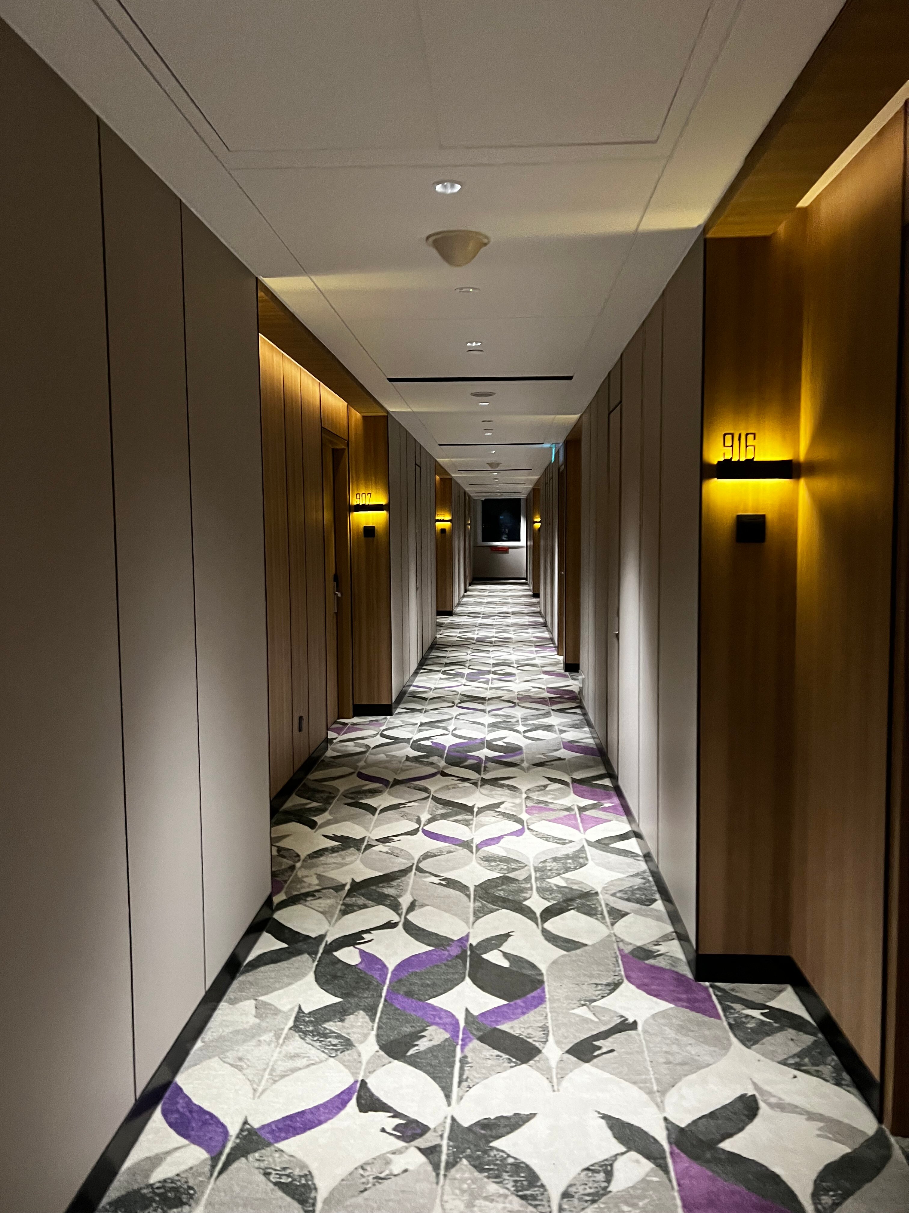 Фото Orchid Hotel