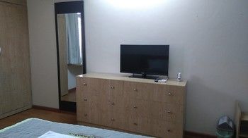 Фото V-house 1 Serviced Apartment