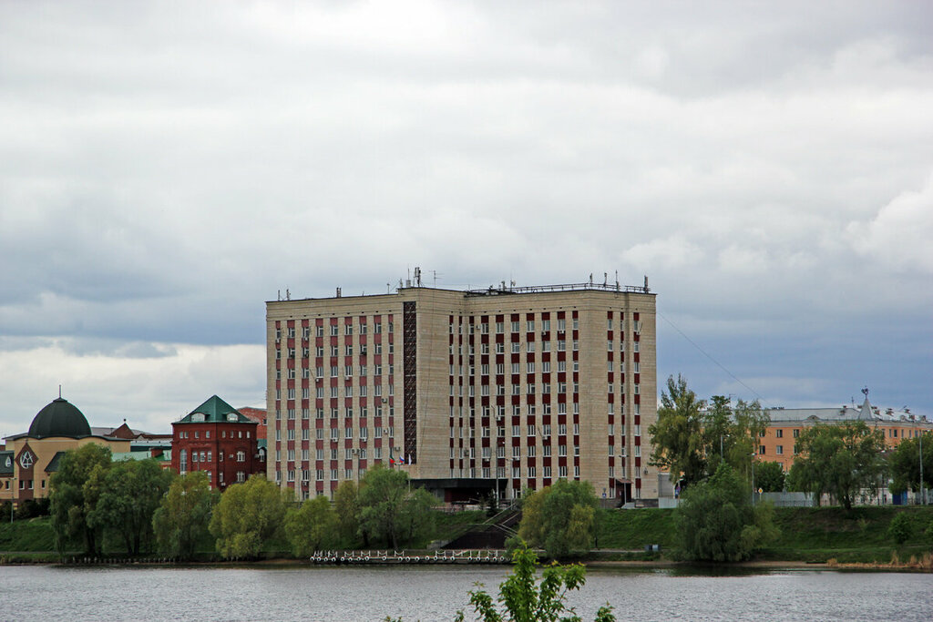 Фитнес клуб "Amelie club" по адресу Ахтямова, 1 в Казань: абонемент и цены 2025 