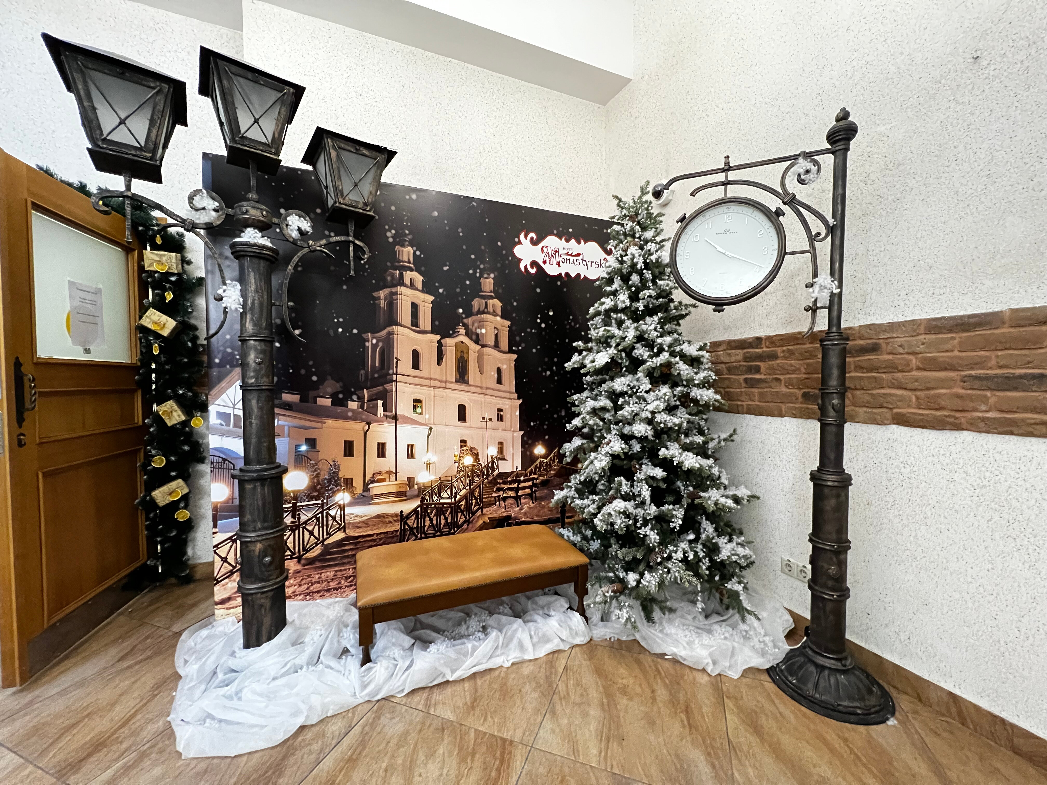 Фото Монастырский