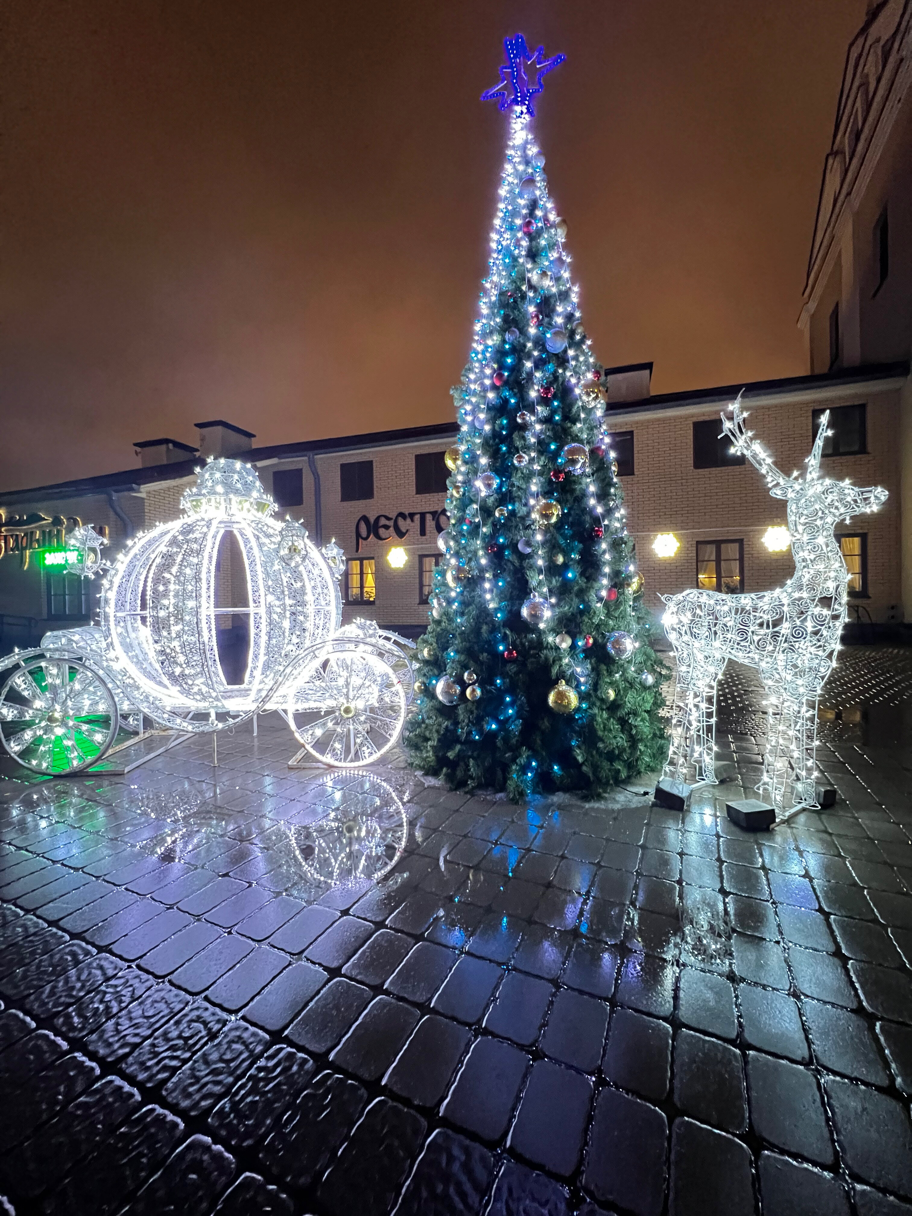 Фото Монастырский