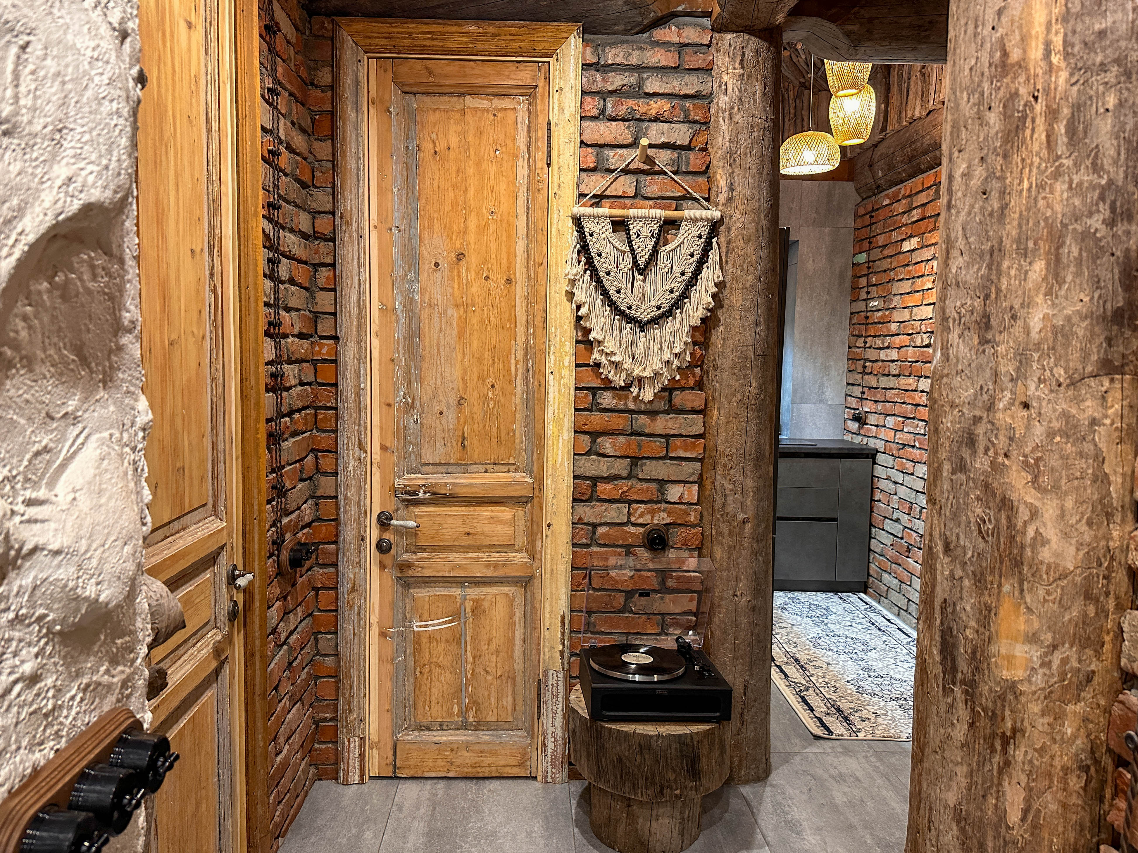 Фото Cabin Shale