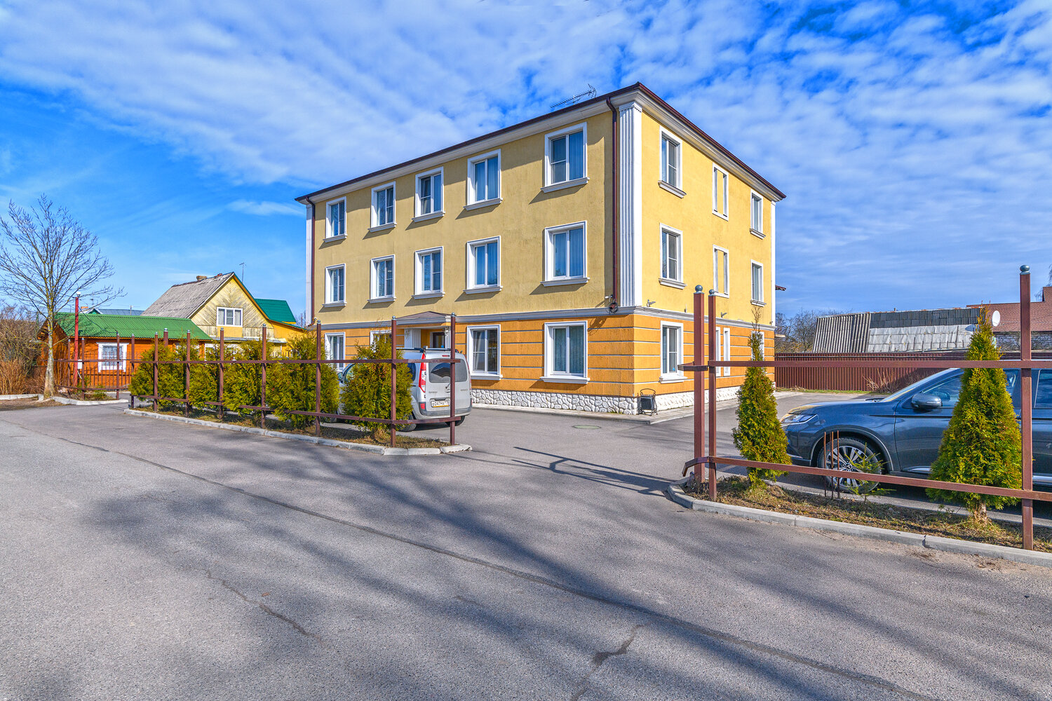 Фото отеля 1