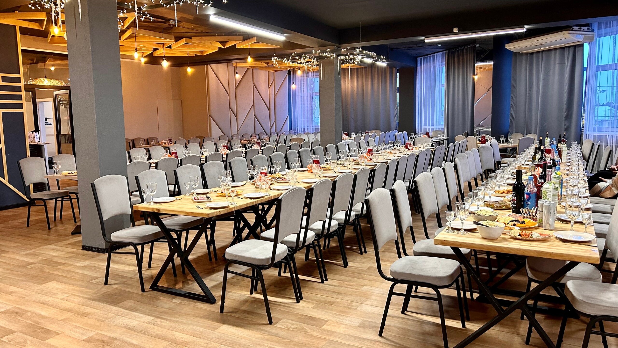 Panorama: Zebra, restaurant, Angarsk, 205-y kvartal, 8 - Yandex Maps