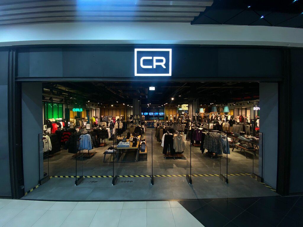 Магазин одежды CR, Курск, фото