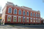 Pavlovsk Center for Children's Creativity (prospekt Revolyutsii, 14), further education