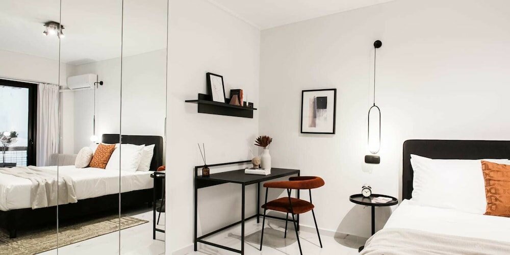 Фото Black & White Studio Lycabettus Hill