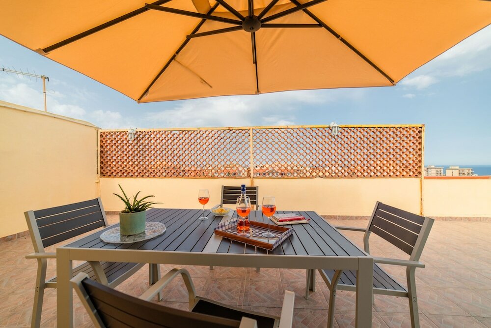 Фото La Terrazza Di Siracusa - Roomy And Bright Flat