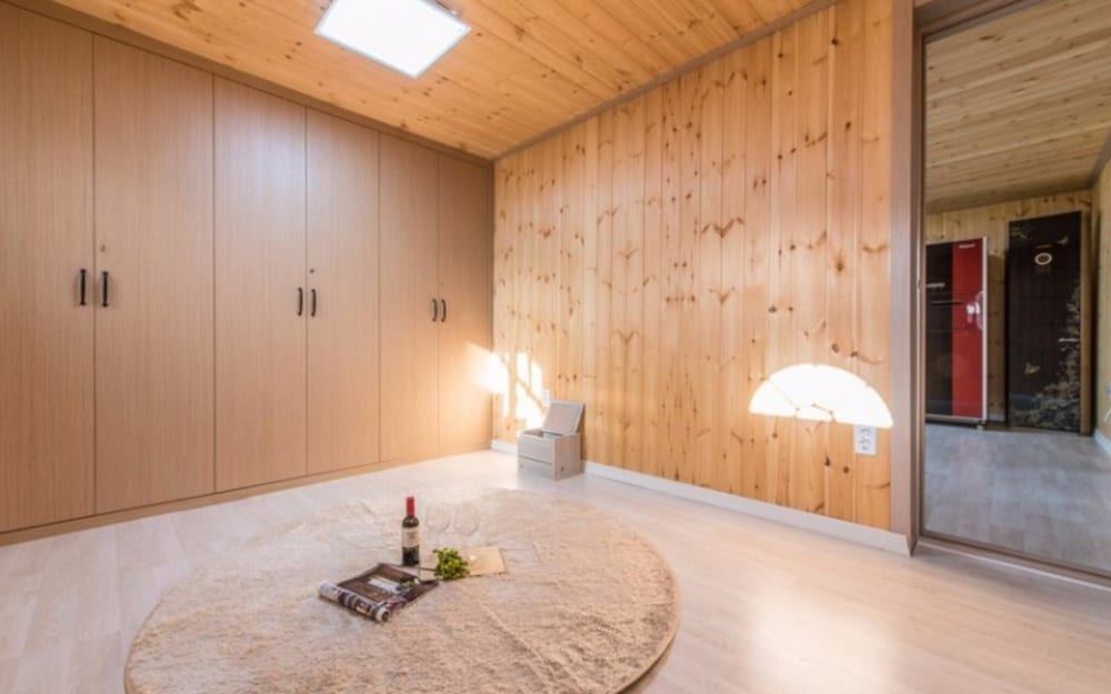 Фото Geochang Windmill Village Pension