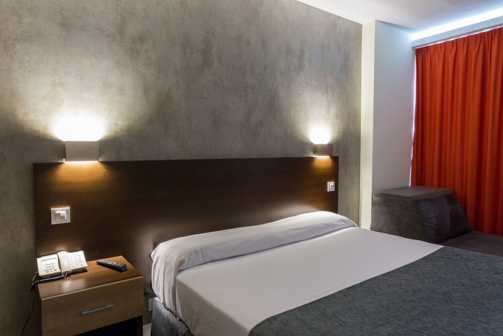 Фото Apartamentos Recoletos