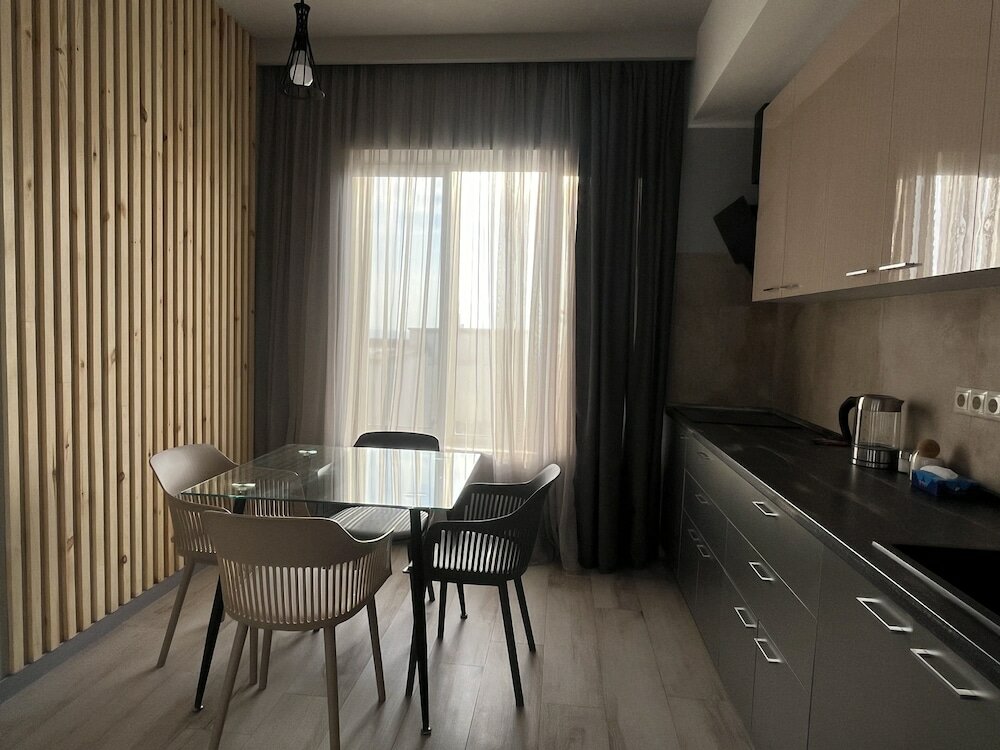 Фото Rooftop City View apartments