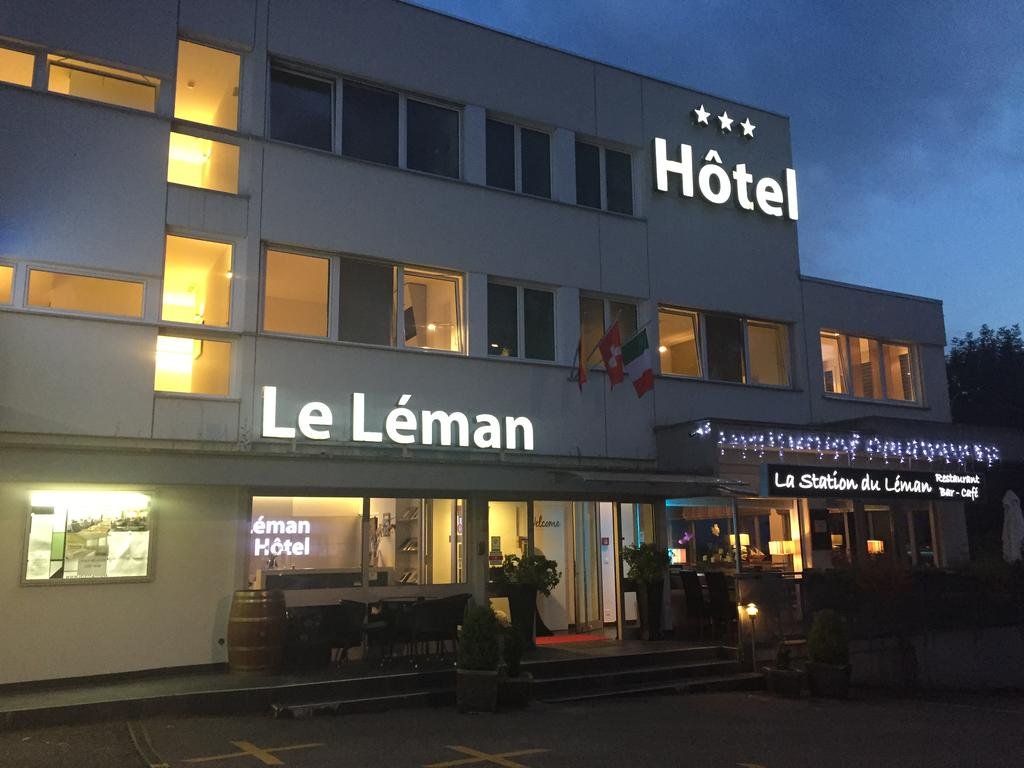 Фото отеля 1