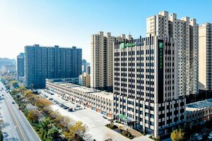 Гостиница Holiday Inn Express Xinji City Center, an Ihg Hotel