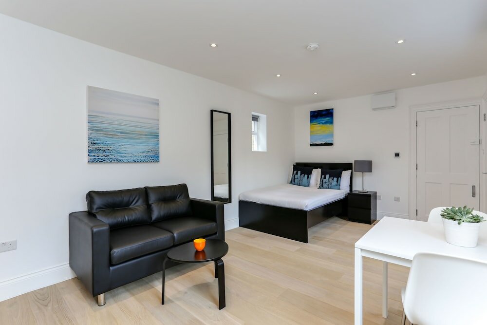 Фото Kings Cross Serviced Apartments