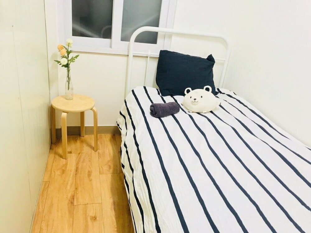 Фото 1 Kay House - Place 4 - Hostel