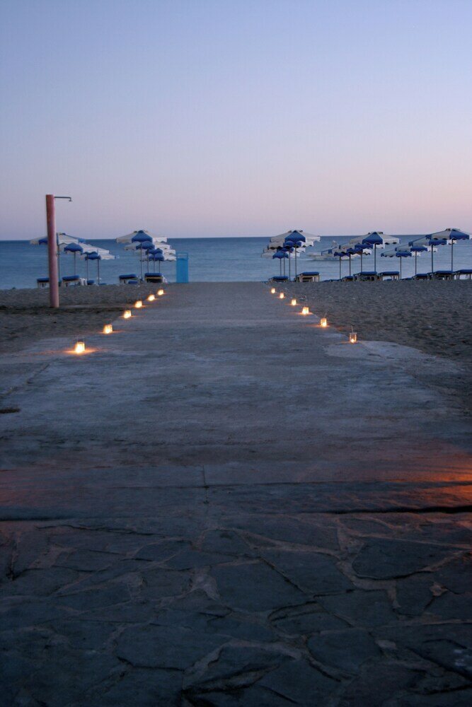 Фото Amaryllis Beach House