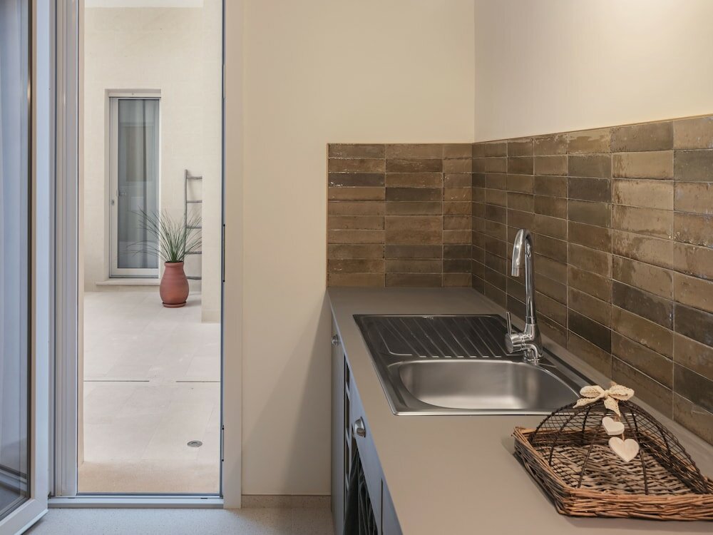 Фото Living u HomeSuites