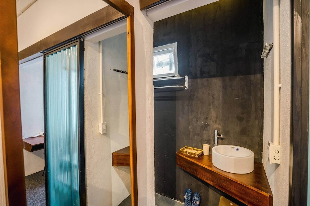 Фото The Garden Hotel and Apartment