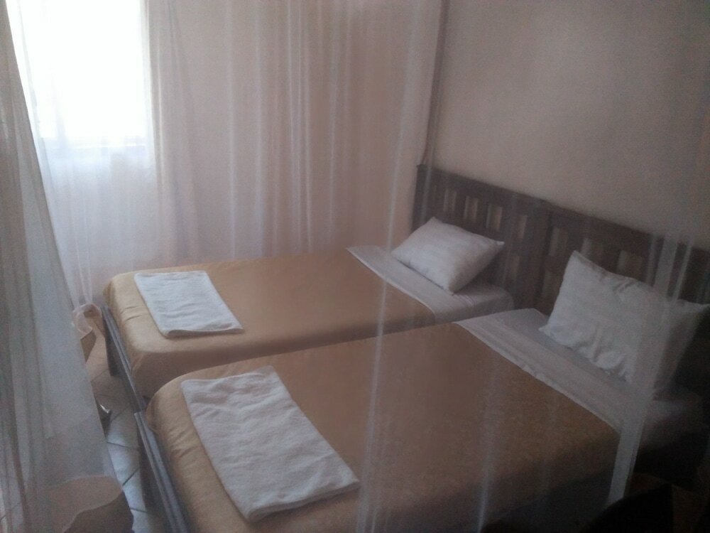 Фото Cosy Garden Guest House