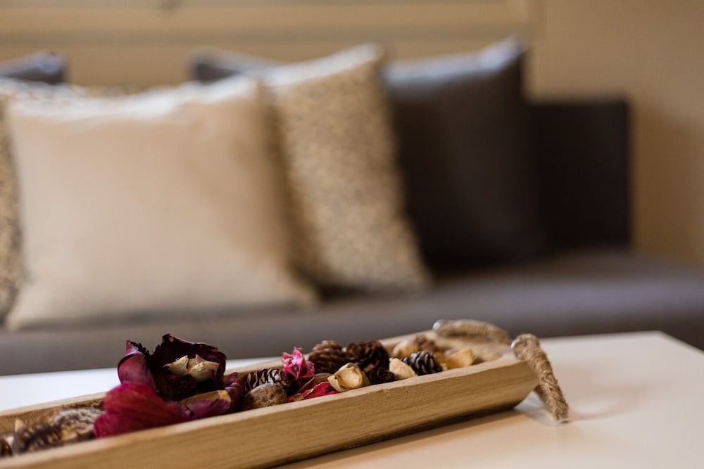 Фото Lithos Stoupa Villas