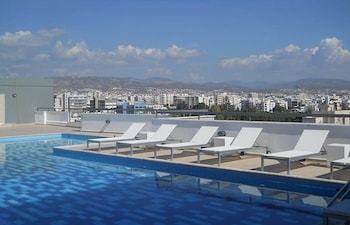 Фото Eden Beach Apartments