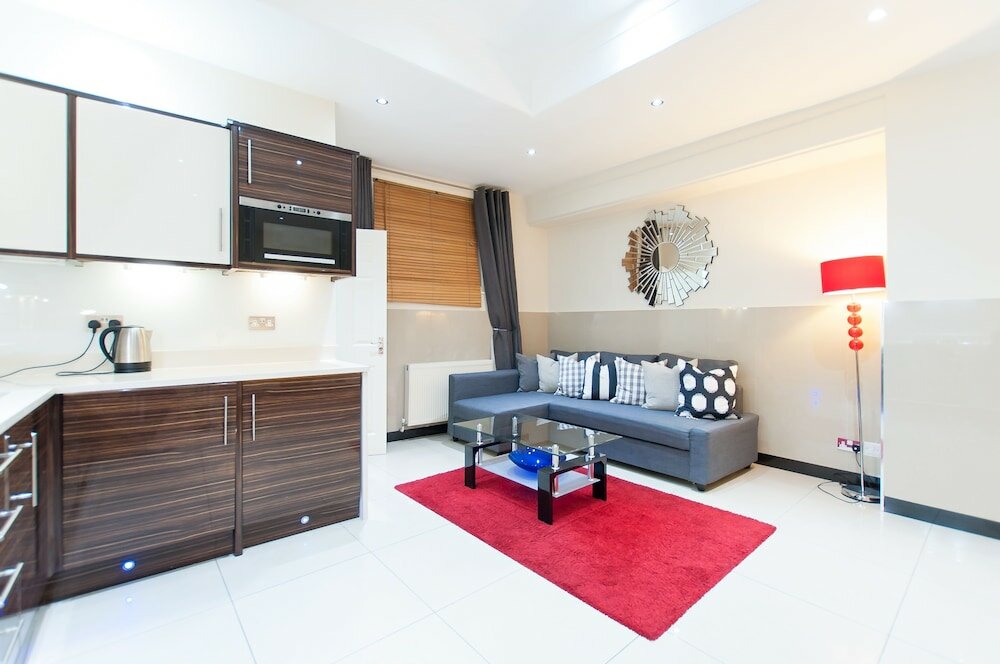 Фото Pml Apartments Gloucester Place