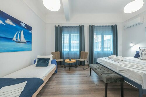 Апартаменты Spacious Family Home in Thisio by Cloudkeys в Афинах