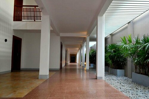 Гостиница Good Wood Airport Hotel