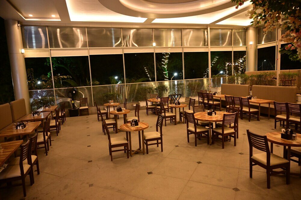 Фото Moistin Hotel