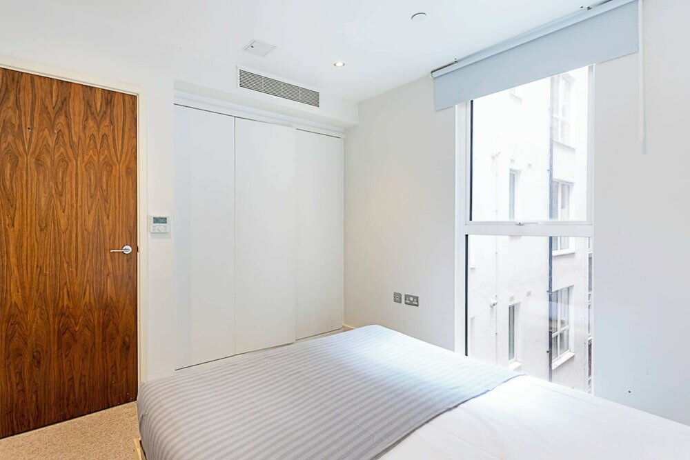 Фото Gorgeous Westminster Flat