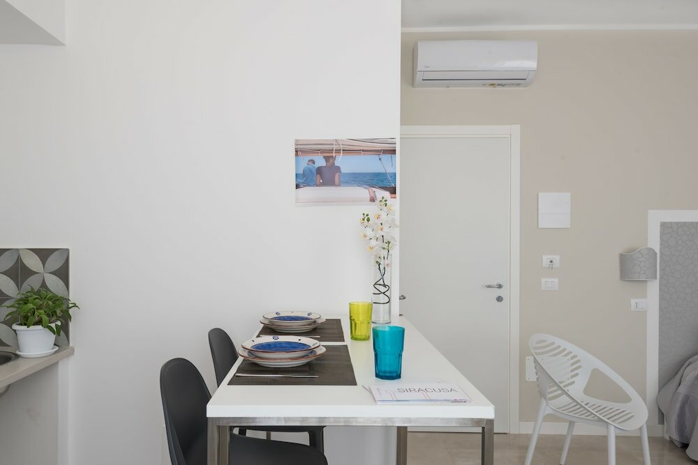 Фото Wonderful Italy Suites