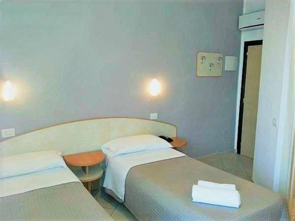 Фото Hotel Prestige