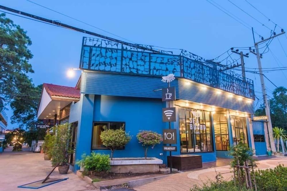 Фото Maldives Beach Resort