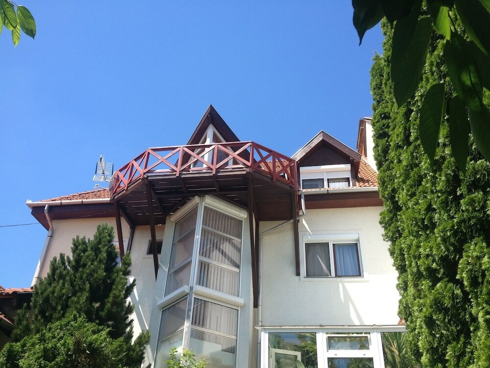 Фото Pension Family Fábsits