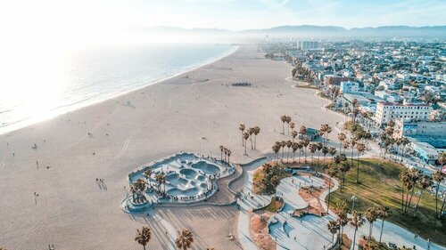 Гостиница Huntley Santa Monica Beach в Санта Монике