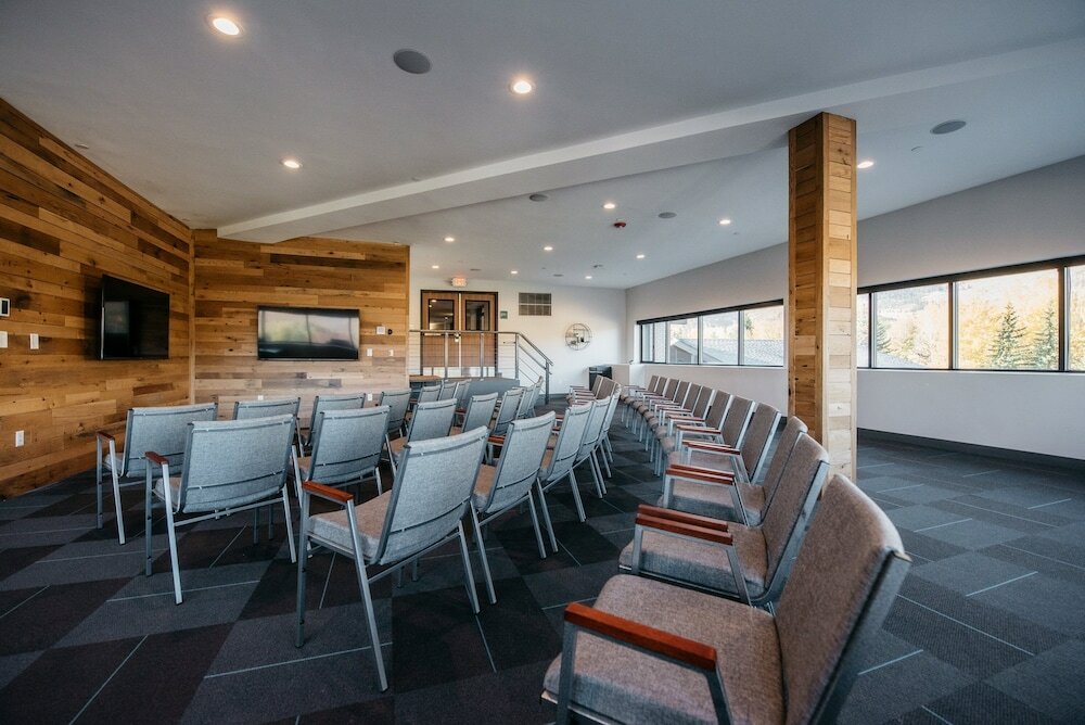 Фото Park City Peaks Hotel