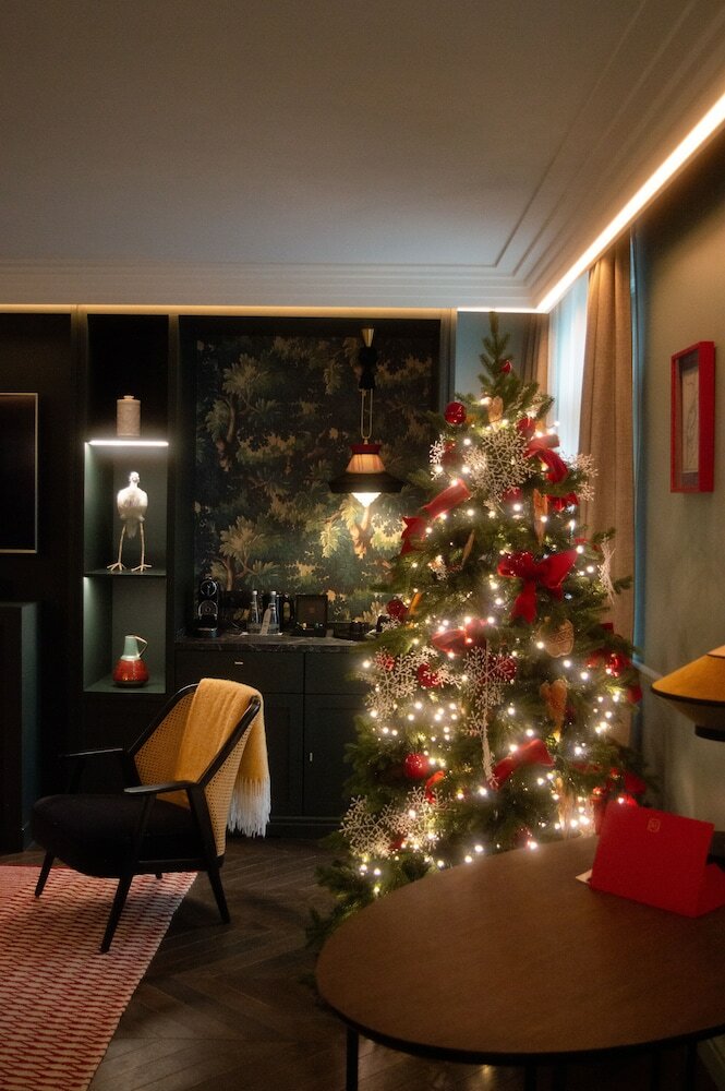 Фото Maison Rouge Hotel