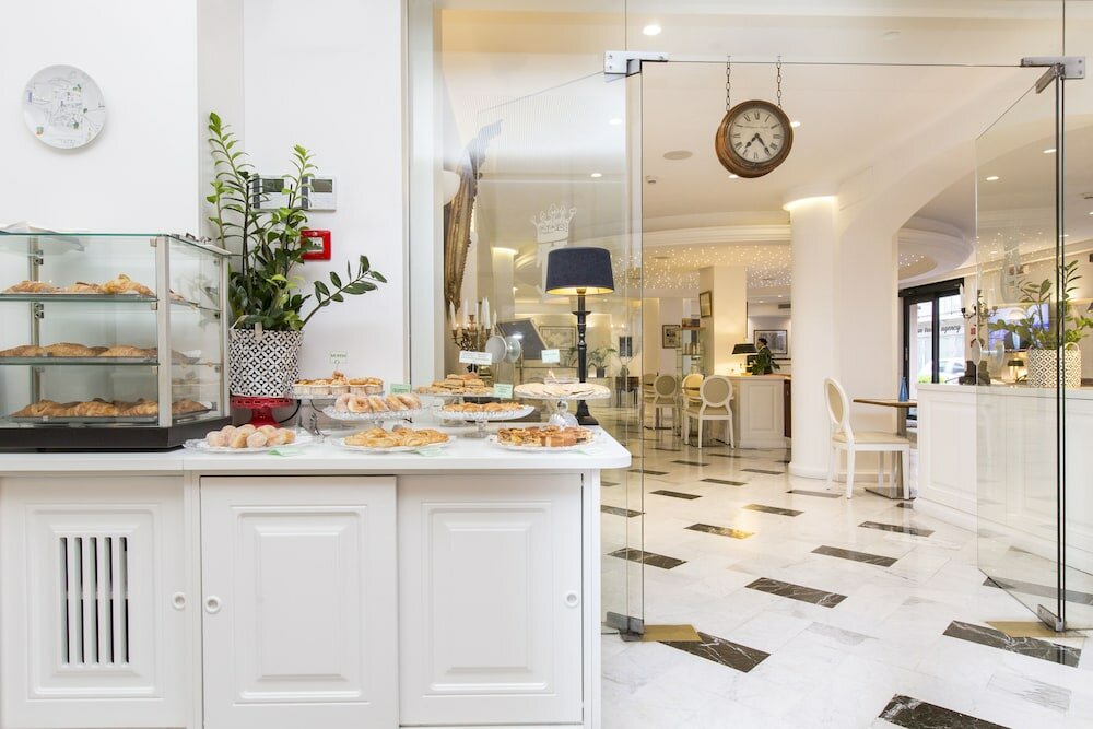 Фото Central Hotel