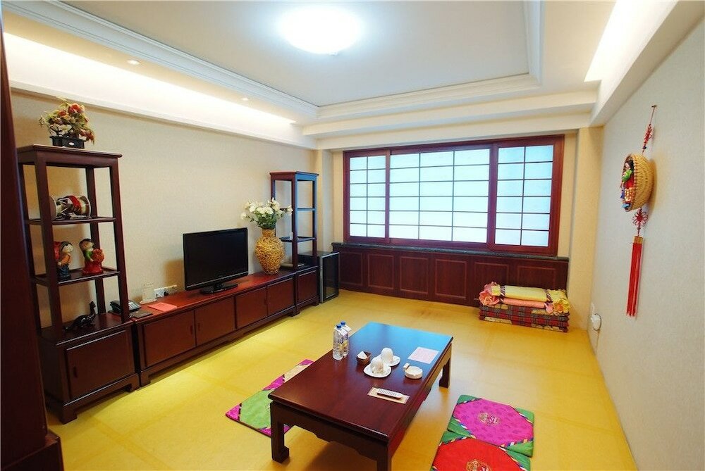 Фото Baishan Hotel