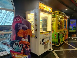 Key Master (8 Marta Street, 46) ، معالم ترفيهية