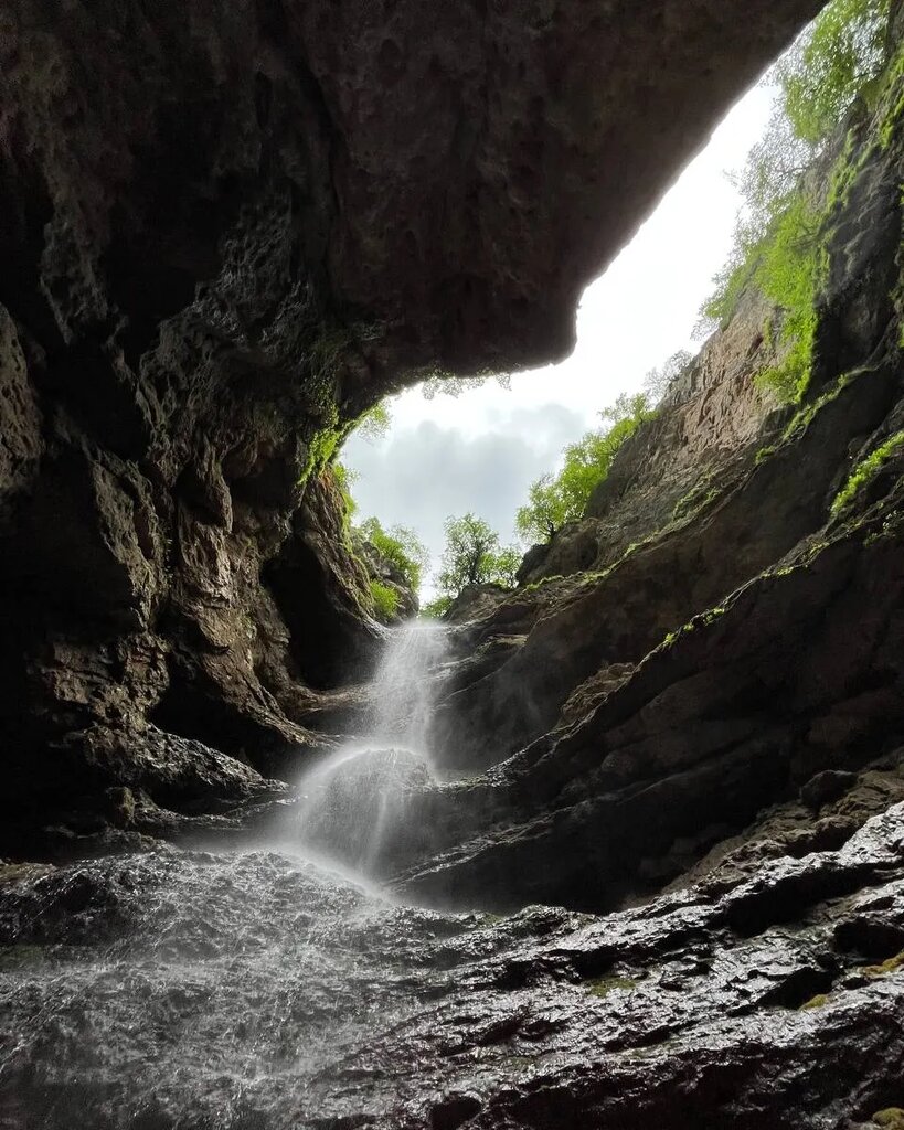 Cascada Водопад Старцев (Къартланы Чучхуру), , foto