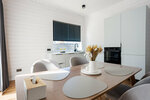 Forested home (posyolok Sosnovo, proyezd Sosnovskiy-10, 17) ، سكن للإيجار اليومي